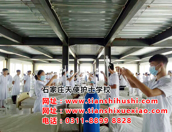 初中畢業可以讀護士學校嗎?