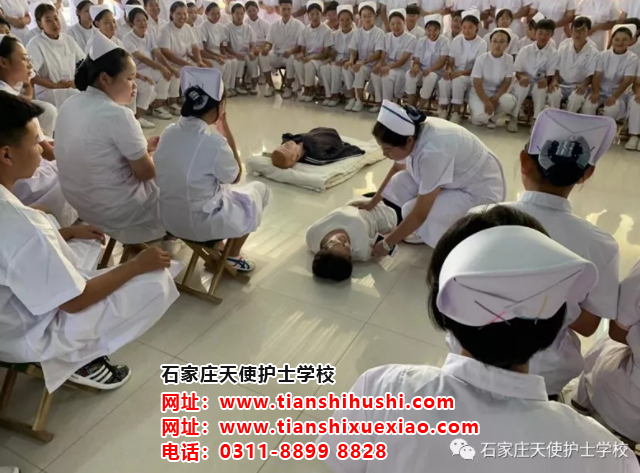 男生學護理專業好不好就業