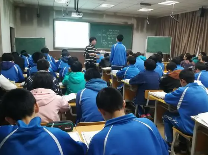 河北中考學校排名及分數線